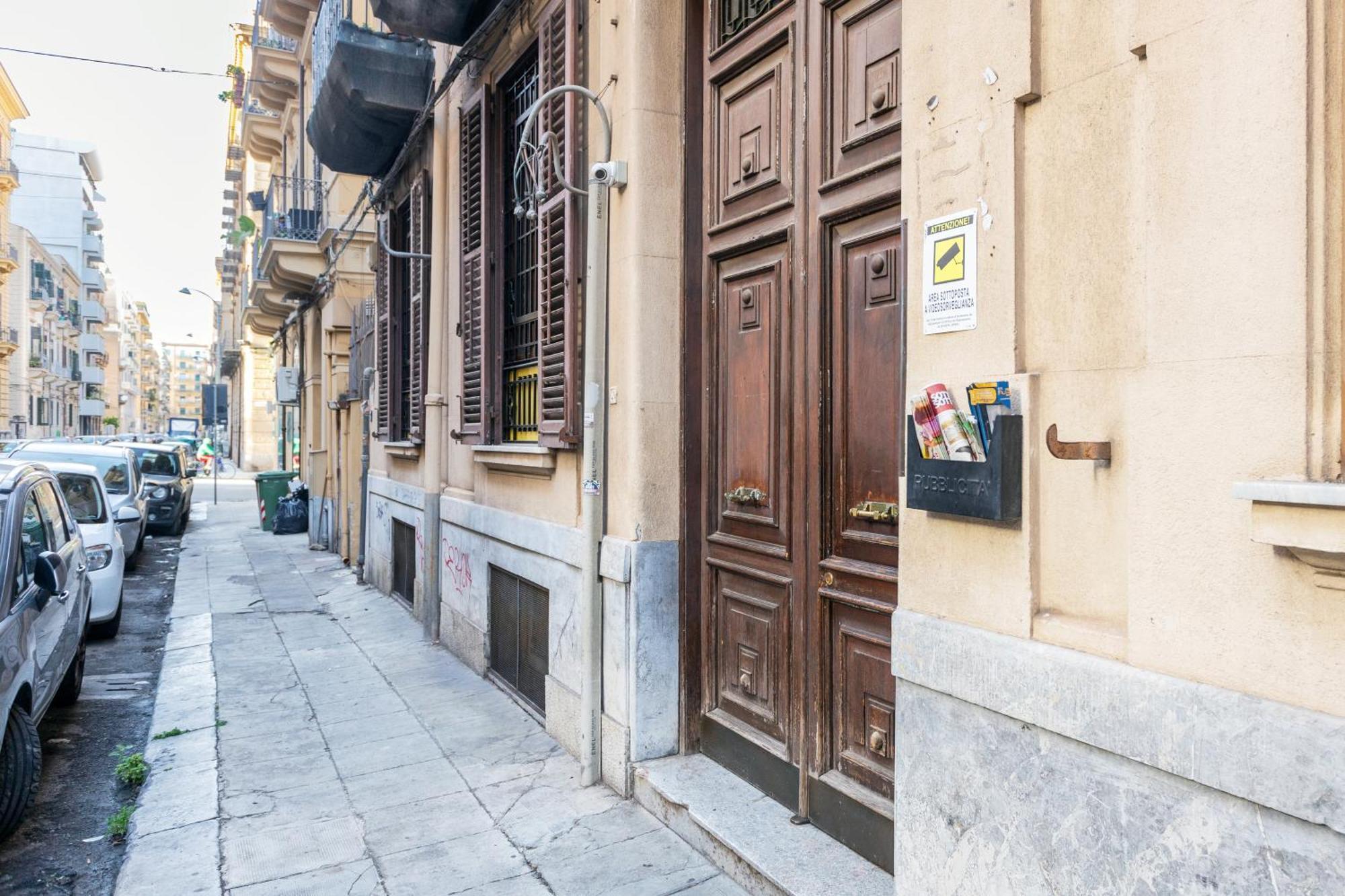 Cicco'S Home - Holidays Apartment Palermo Exteriör bild